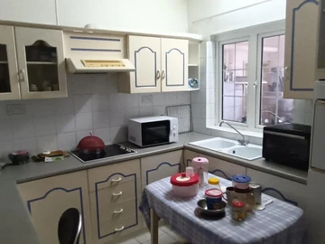 6 Bedroom House
